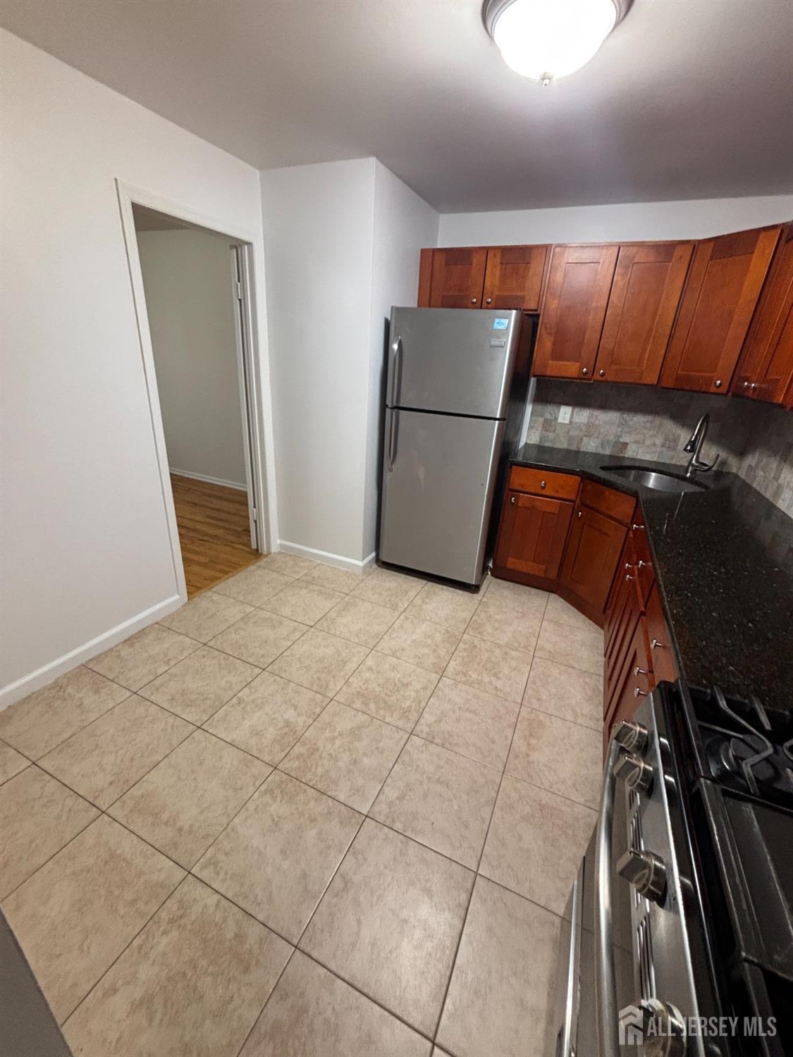 273 College Drive, Edison, New Jersey image 3