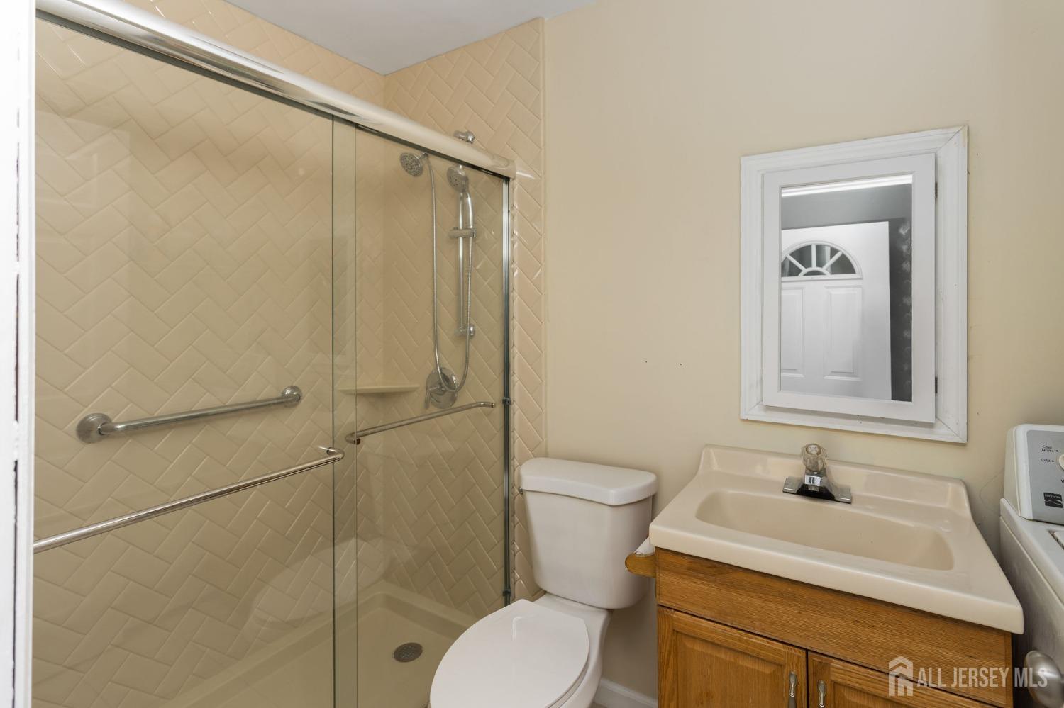 38 Pine Tree Road, Old Bridge, New Jersey image 10
