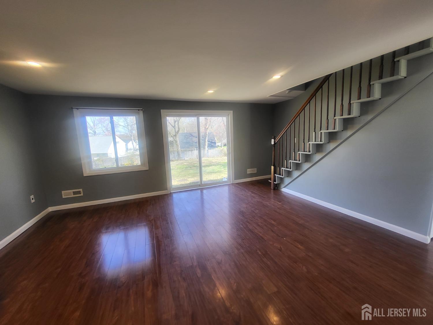 38 Pine Tree Road, Old Bridge, New Jersey image 6