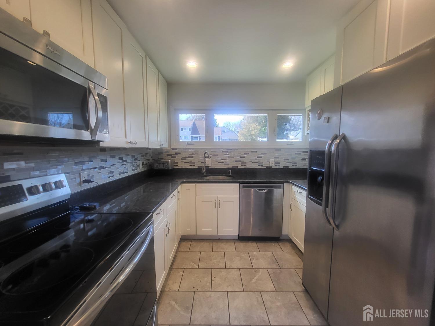 38 Pine Tree Road, Old Bridge, New Jersey image 11