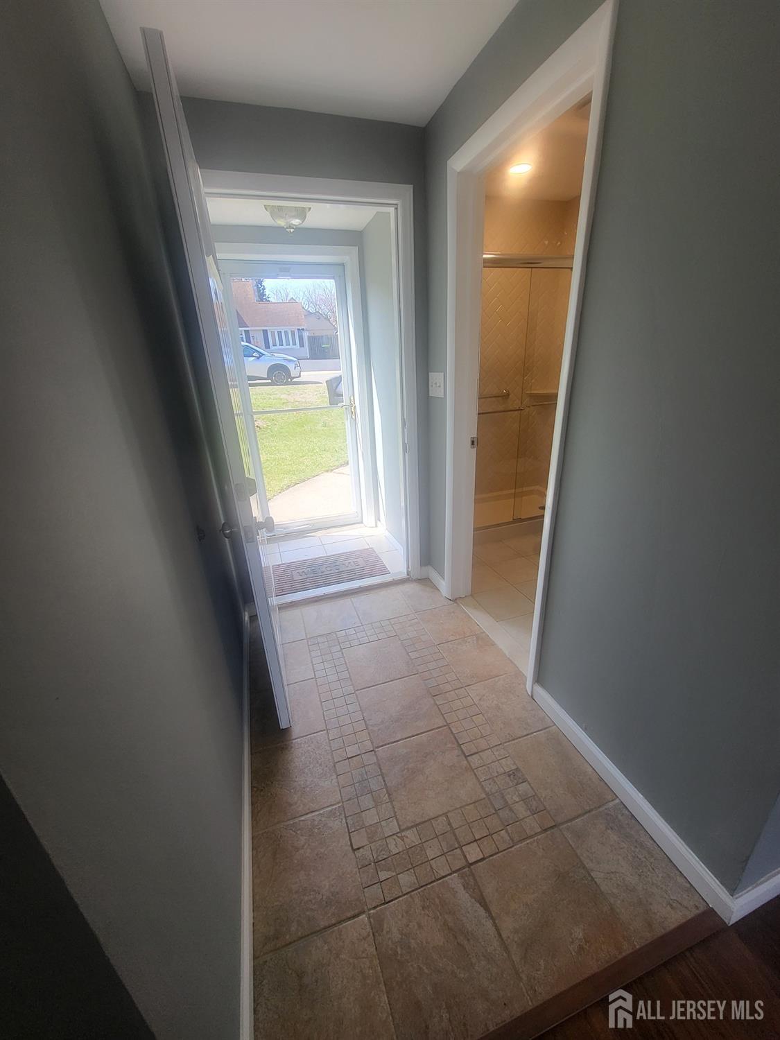 38 Pine Tree Road, Old Bridge, New Jersey image 4