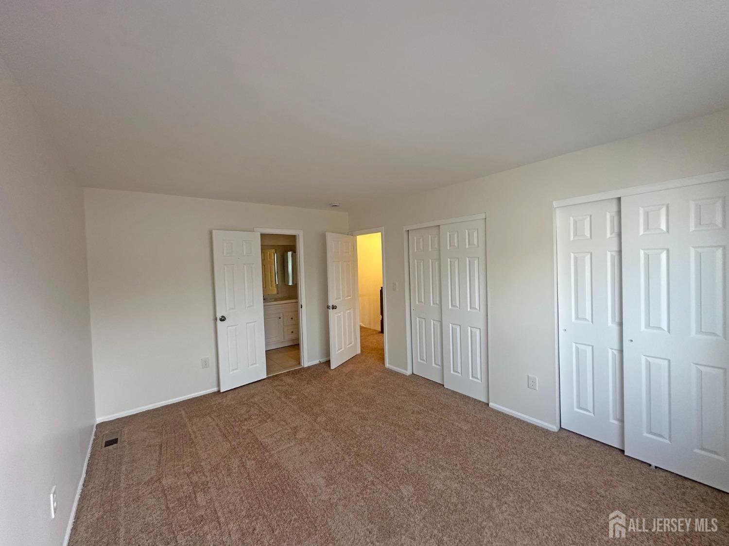 26 Almond Drive, Franklin, New Jersey image 17