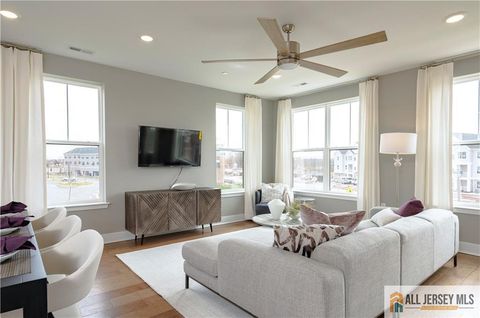 Condo For Sale - 160 Leona Stewart Lane<br/> Pennington, NJ 08534