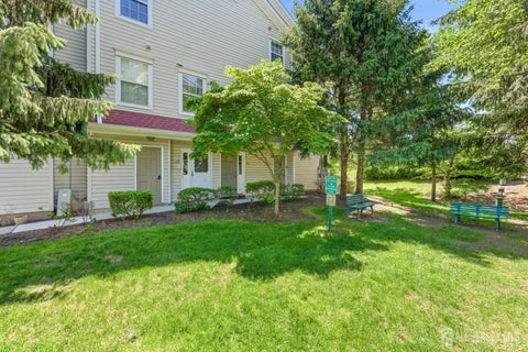 Condo For Sale - 23 Prestwick Way<br/> Edison, NJ 08820