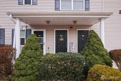Featured picture for the property 2509337R