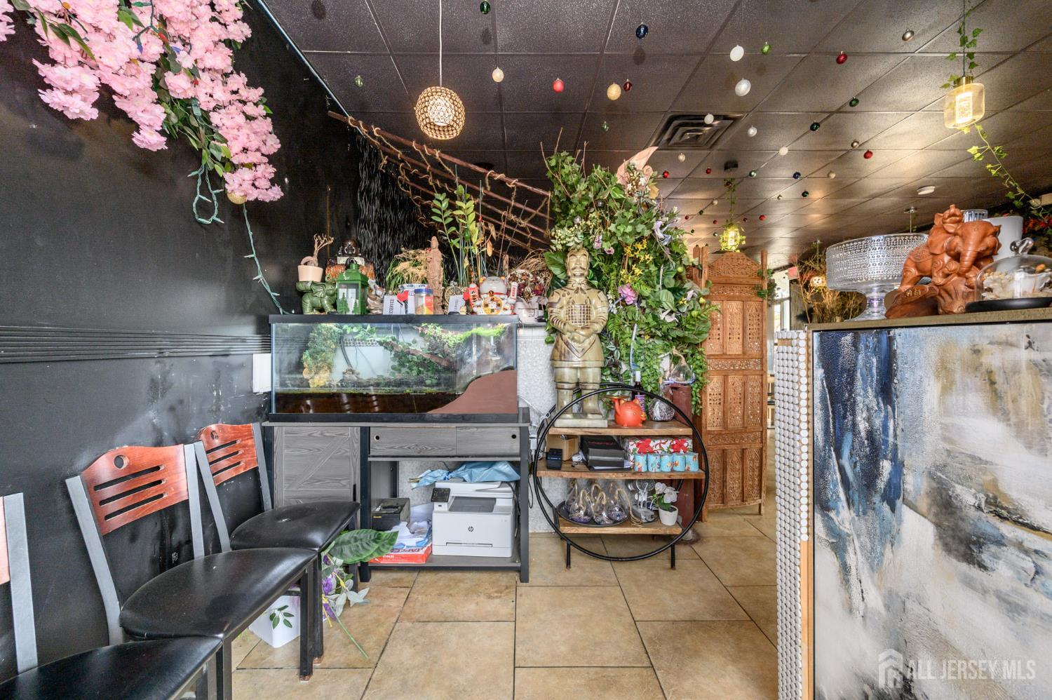 1061 Raritan Road