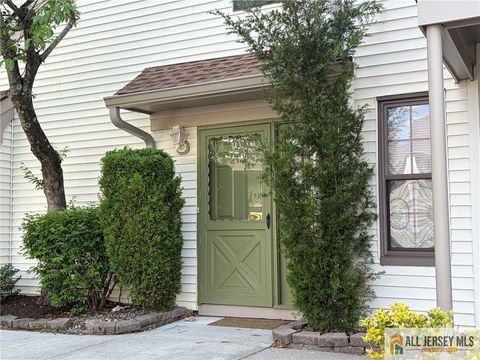 Homes For Rent - 2513 Lighthouse Lane #2513<br/> Sayreville, NJ 08859