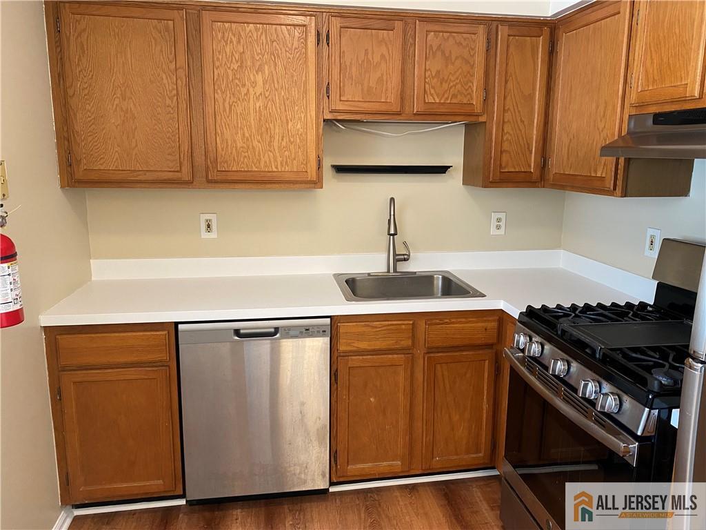 224 Waterford Drive, Edison, New Jersey image 2