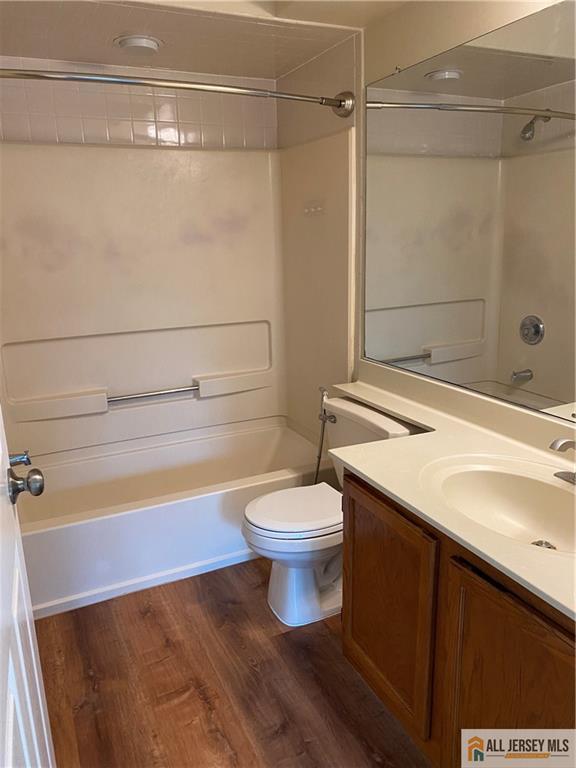 224 Waterford Drive, Edison, New Jersey image 29