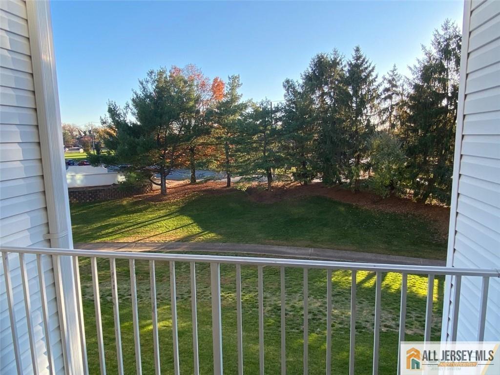 224 Waterford Drive, Edison, New Jersey image 20