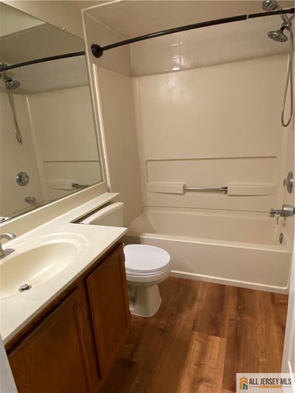 224 Waterford Drive, Edison, New Jersey image 31