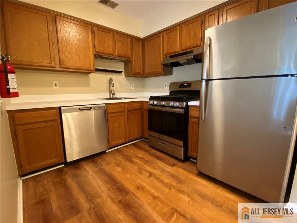 224 Waterford Drive, Edison, New Jersey image 4