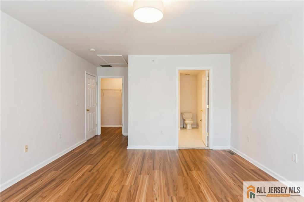 199 Pinelli Drive, Piscataway, New Jersey image 22