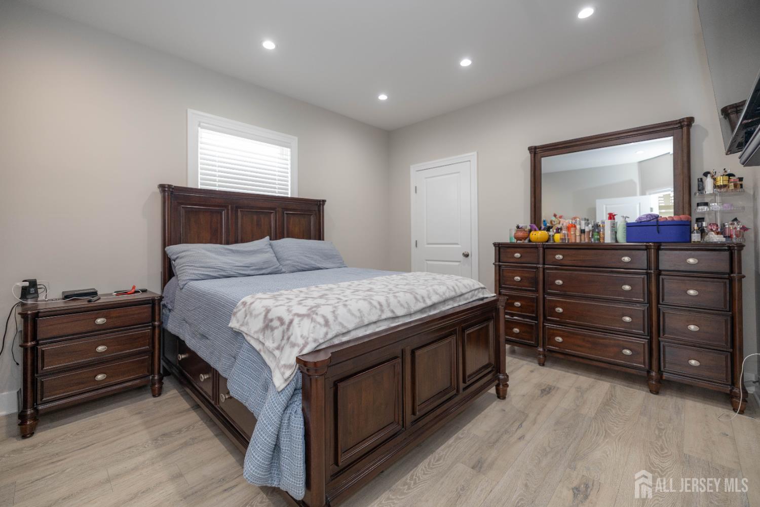 118 Holly Street, Port Reading, New Jersey image 14