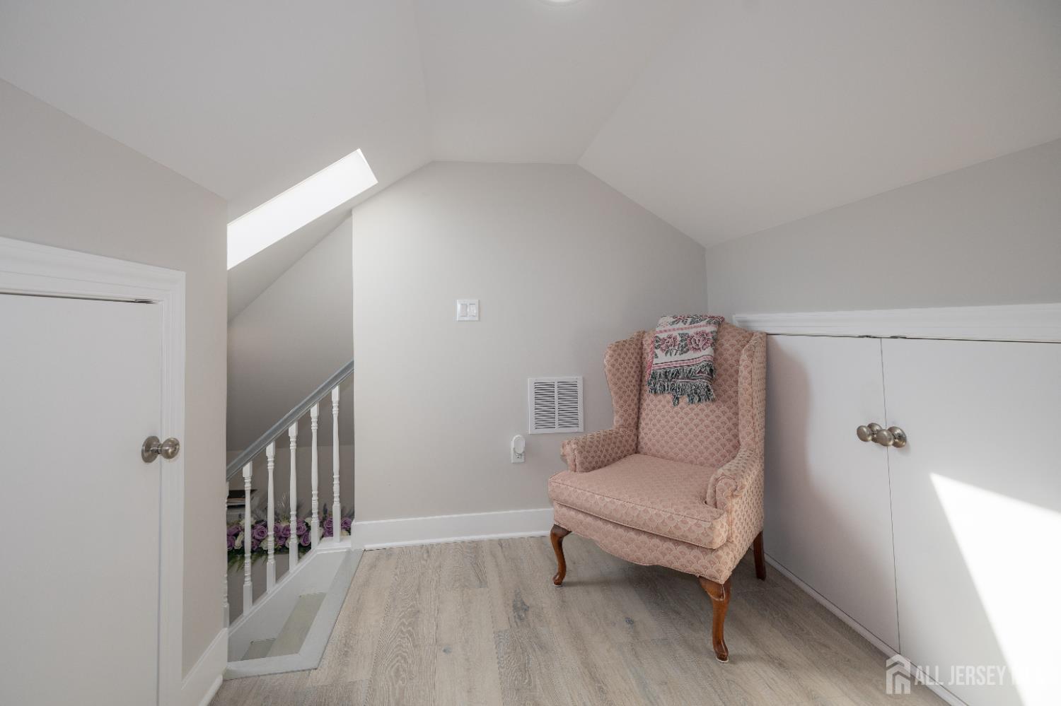 118 Holly Street, Port Reading, New Jersey image 23