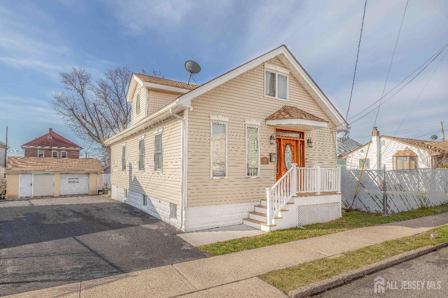 118 Holly Street, Port Reading, New Jersey image 1
