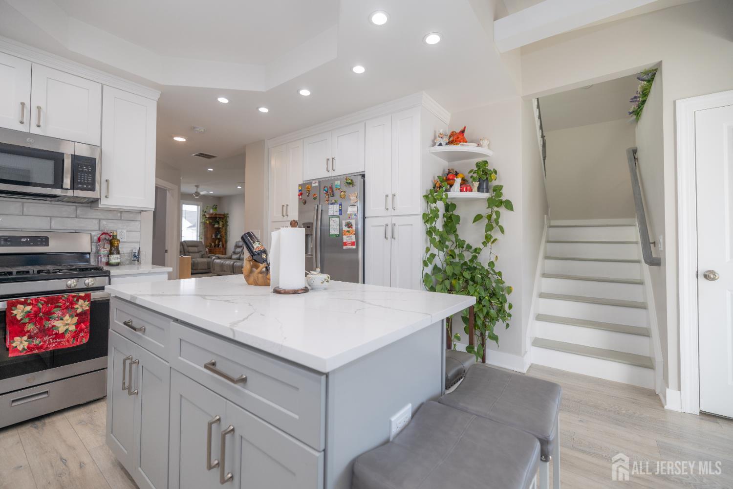 118 Holly Street, Port Reading, New Jersey image 11