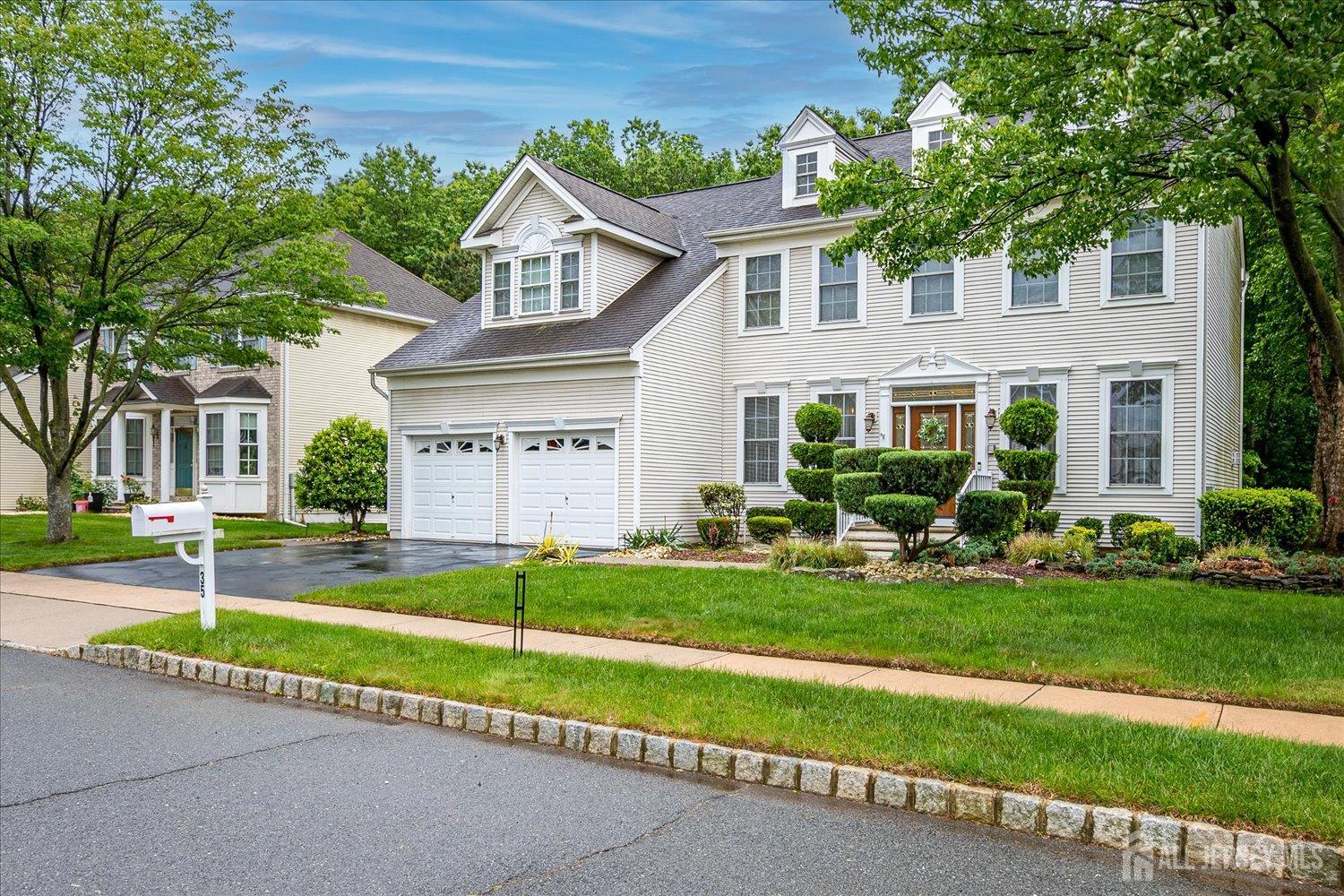 35 Fabiszewski Way, Parlin, New Jersey image 3