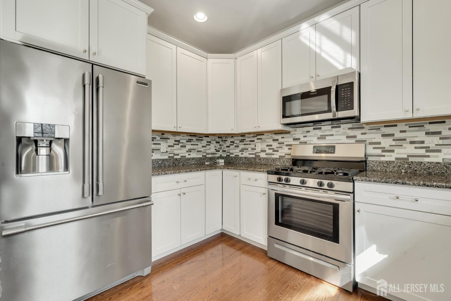 245 Gordon Street, South Amboy, New Jersey image 8