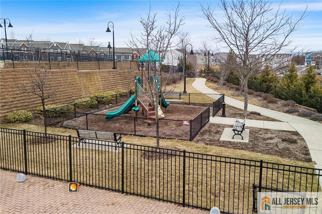 101 Giera Court, Sayreville, New Jersey image 42