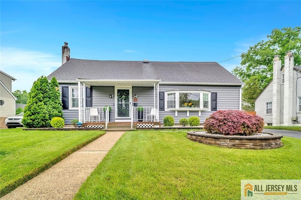 27 Collins Road, Hamilton, New Jersey image 1