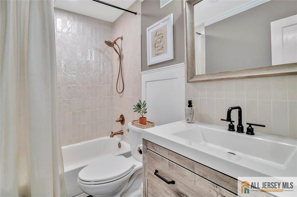 27 Collins Road, Hamilton, New Jersey image 21
