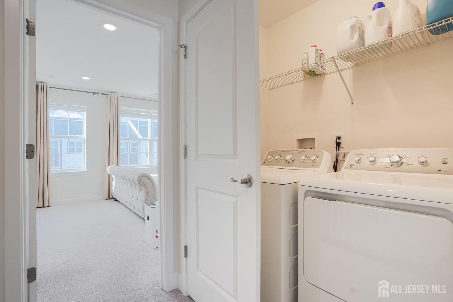 405 Saratoga Court, Branchburg, New Jersey image 12