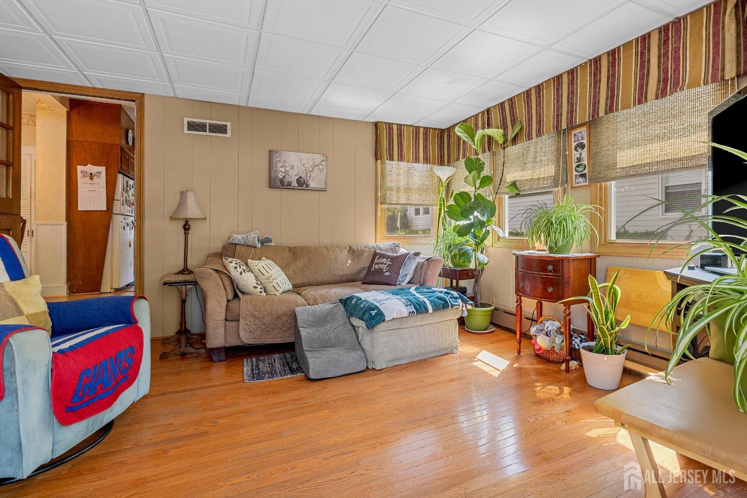 230 Felton Avenue, Highland Park, New Jersey image 12