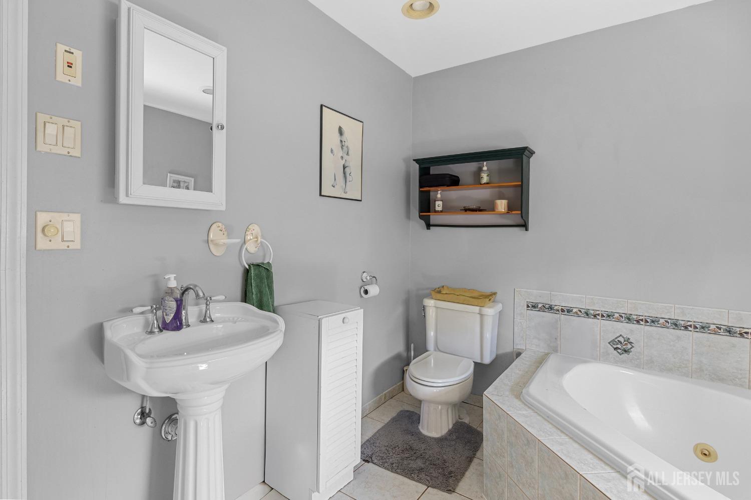 230 Felton Avenue, Highland Park, New Jersey image 22