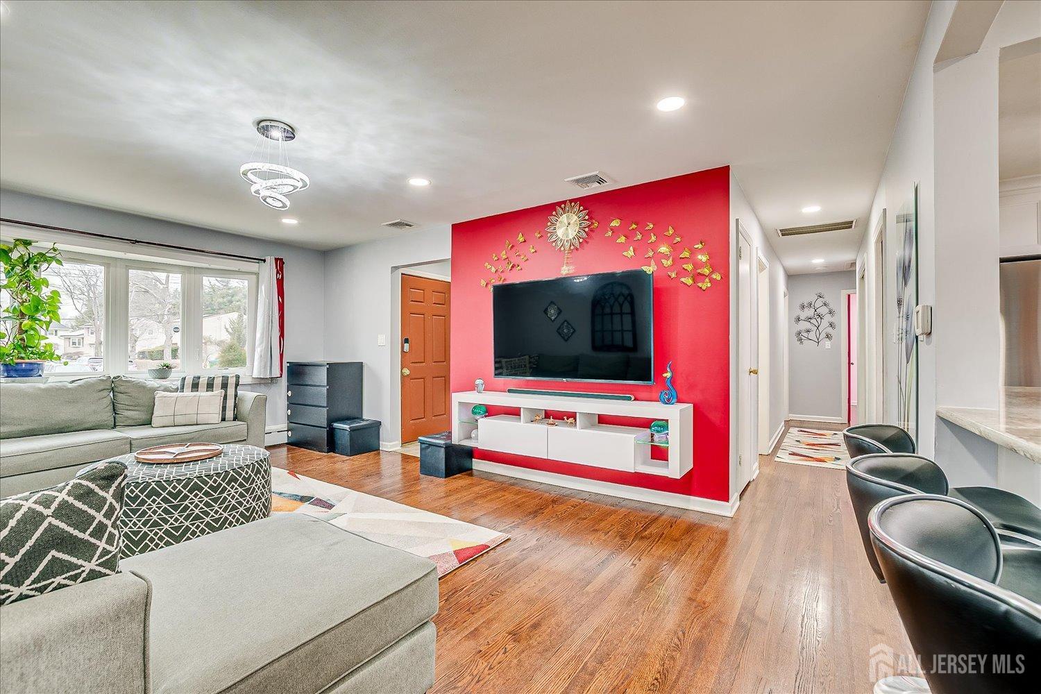149 Vineyard Road, Edison, New Jersey image 8