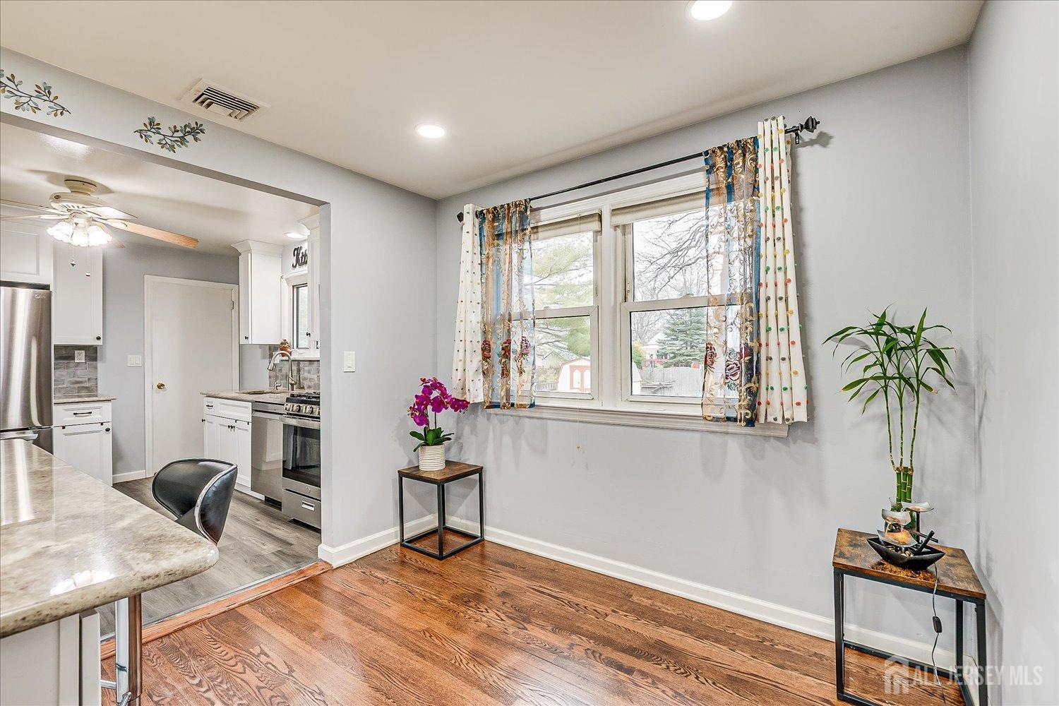149 Vineyard Road, Edison, New Jersey image 10
