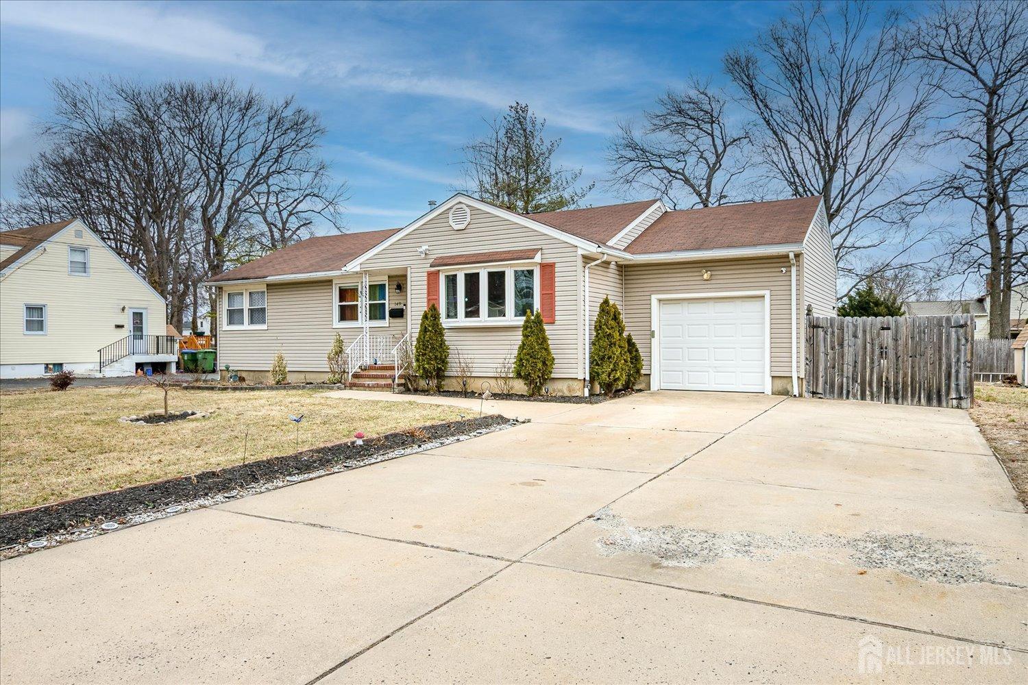 149 Vineyard Road, Edison, New Jersey image 3