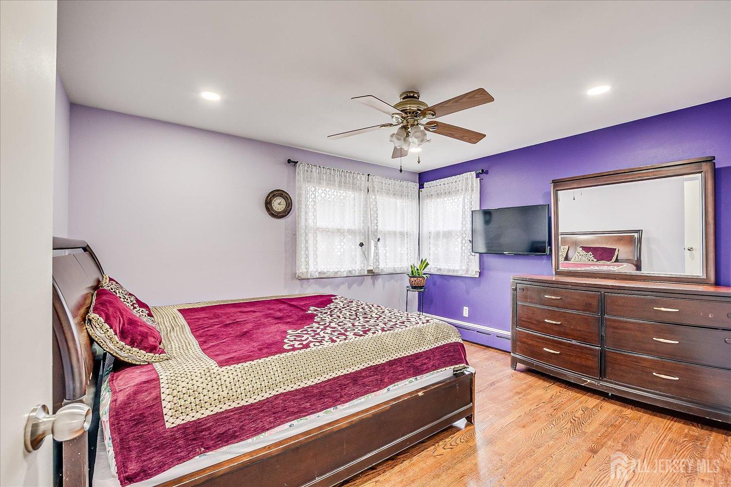 149 Vineyard Road, Edison, New Jersey image 17