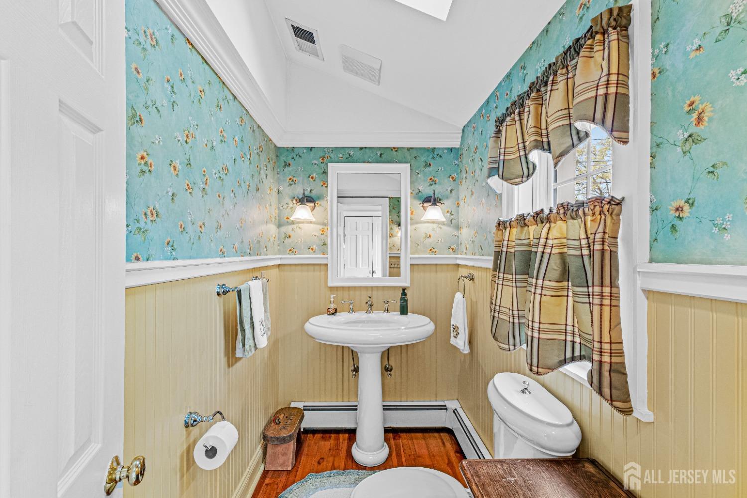 356 Front Street, Dunellen, New Jersey image 11
