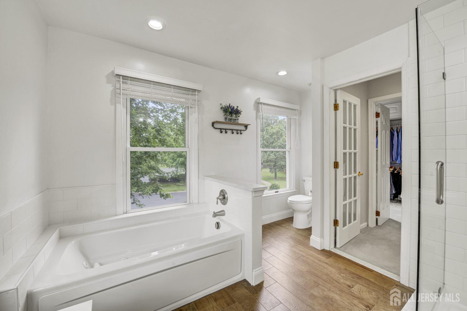 Plainsboro, New Jersey, 08536, United States, 5 Bedrooms Bedrooms, ,3 BathroomsBathrooms,Residential,Active,2036014