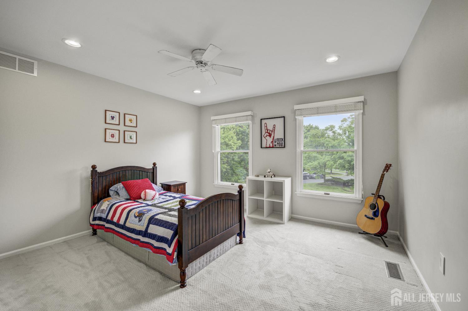 Plainsboro, New Jersey, 08536, United States, 5 Bedrooms Bedrooms, ,3 BathroomsBathrooms,Residential,Active,2036014