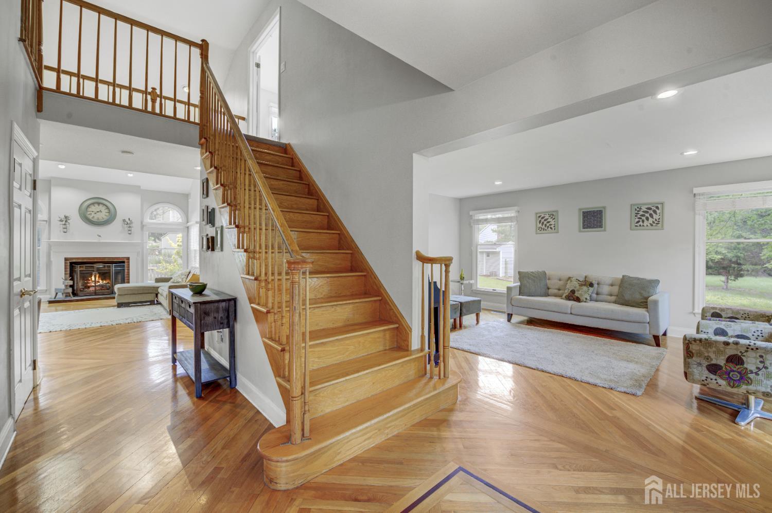 Plainsboro, New Jersey, 08536, United States, 5 Bedrooms Bedrooms, ,3 BathroomsBathrooms,Residential,Active,2036014