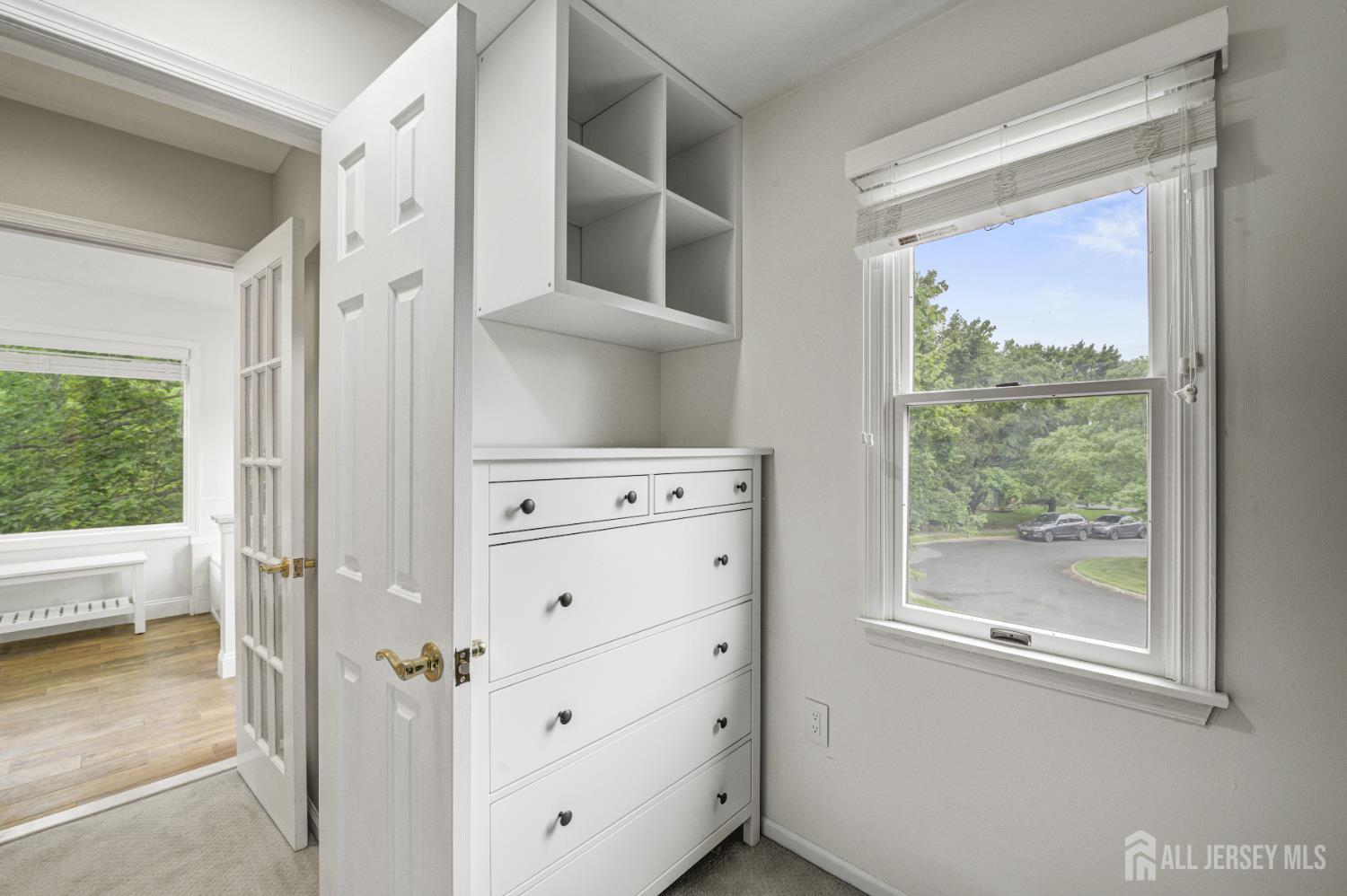 Plainsboro, New Jersey, 08536, United States, 5 Bedrooms Bedrooms, ,3 BathroomsBathrooms,Residential,Active,2036014