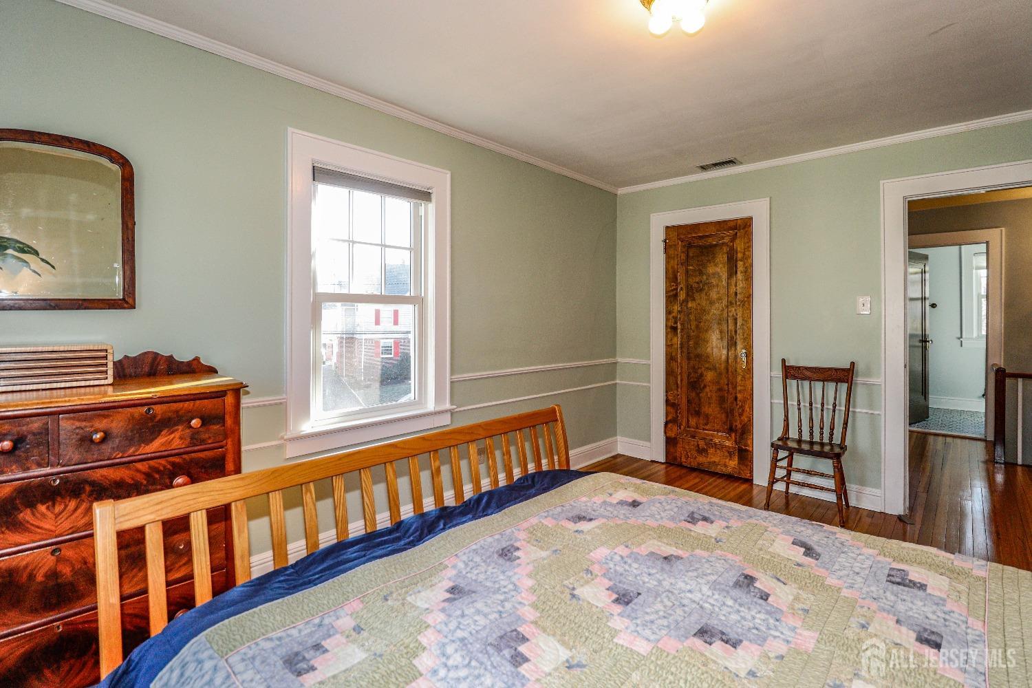 39 Clarendon Court, Metuchen, New Jersey image 23