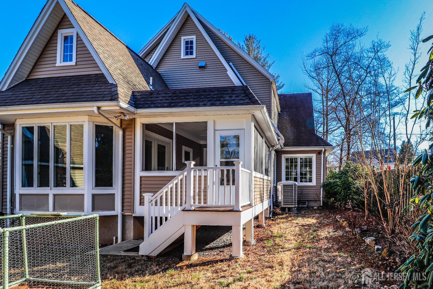 39 Clarendon Court, Metuchen, New Jersey image 36