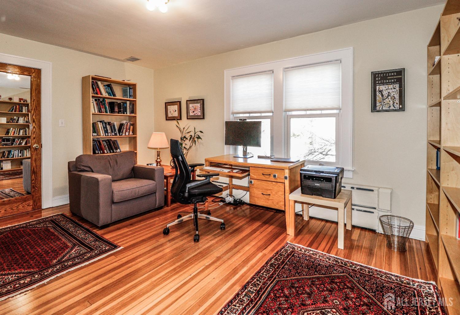 39 Clarendon Court, Metuchen, New Jersey image 25
