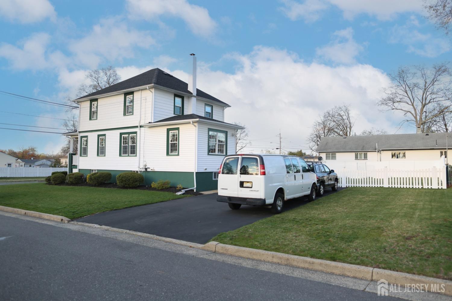 183 Tabb Avenue, Piscataway, New Jersey image 33
