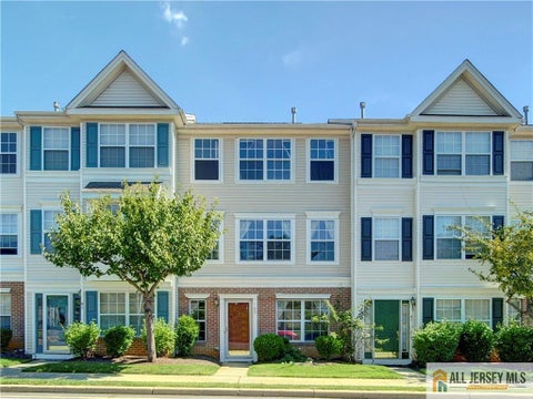 Townhouse For Rent - 83 Nathan Boulevard #35<br/> Sayreville, NJ 08859