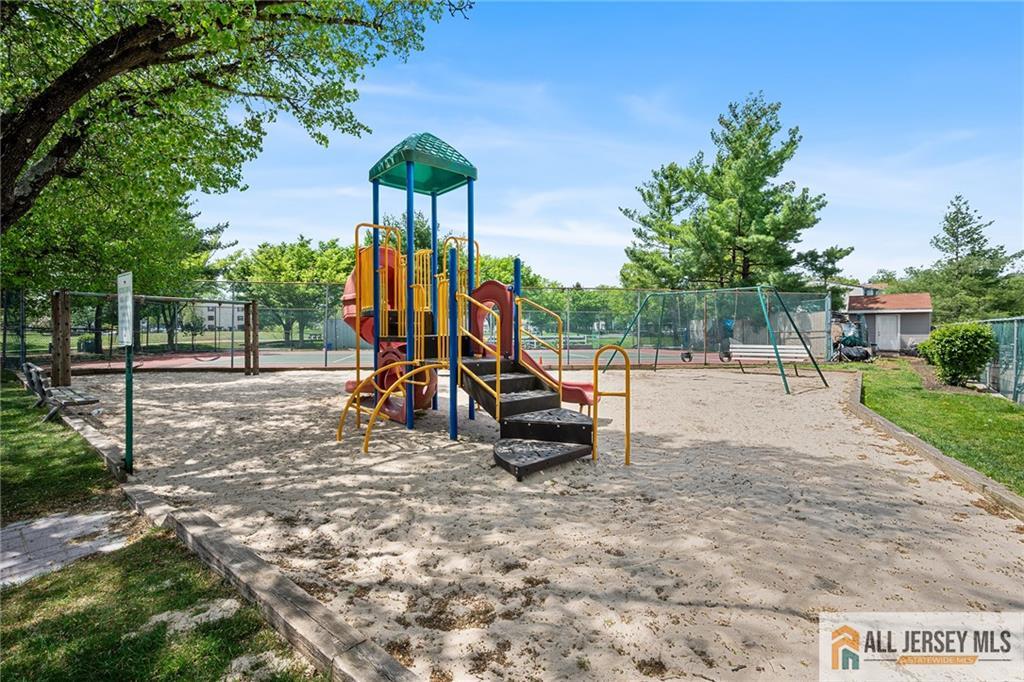 533 Norwich Court #2533, Piscataway, New Jersey image 34