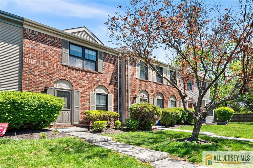 533 Norwich Court #2533, Piscataway, New Jersey image 2