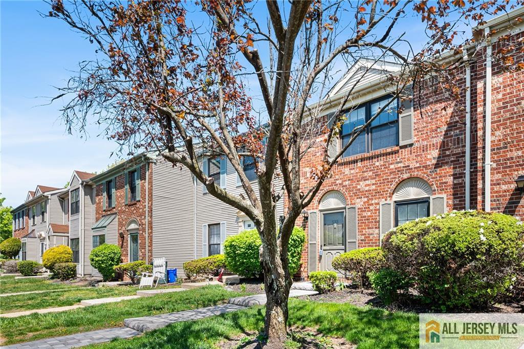 533 Norwich Court #2533, Piscataway, New Jersey image 3