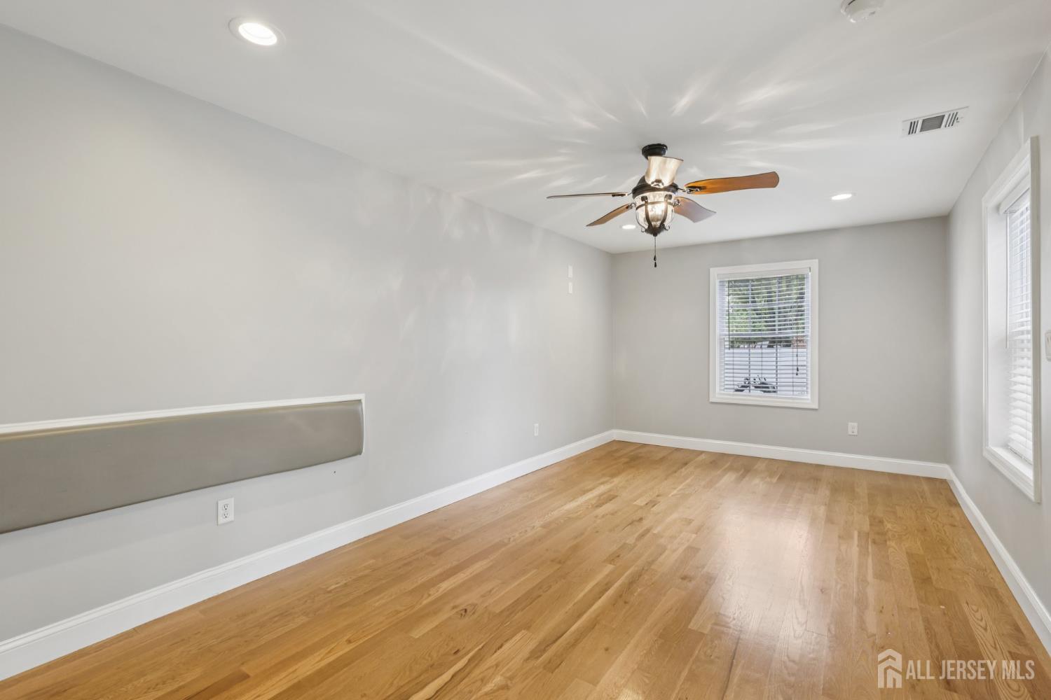 364 Grandview Avenue, Piscataway, New Jersey image 6
