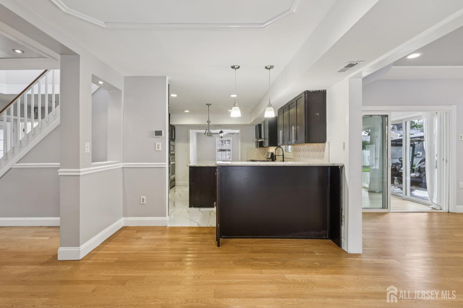 364 Grandview Avenue, Piscataway, New Jersey image 8