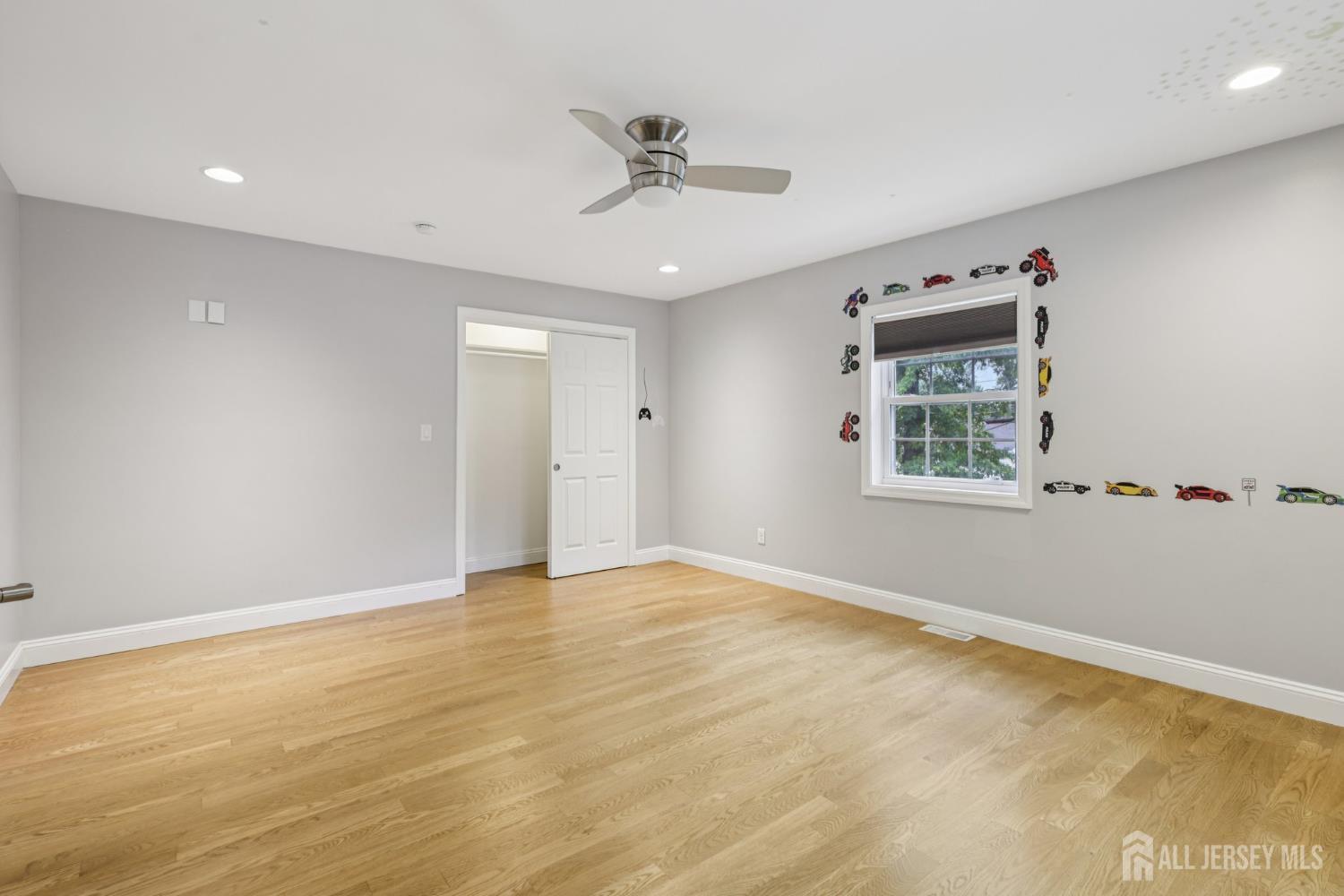 364 Grandview Avenue, Piscataway, New Jersey image 24