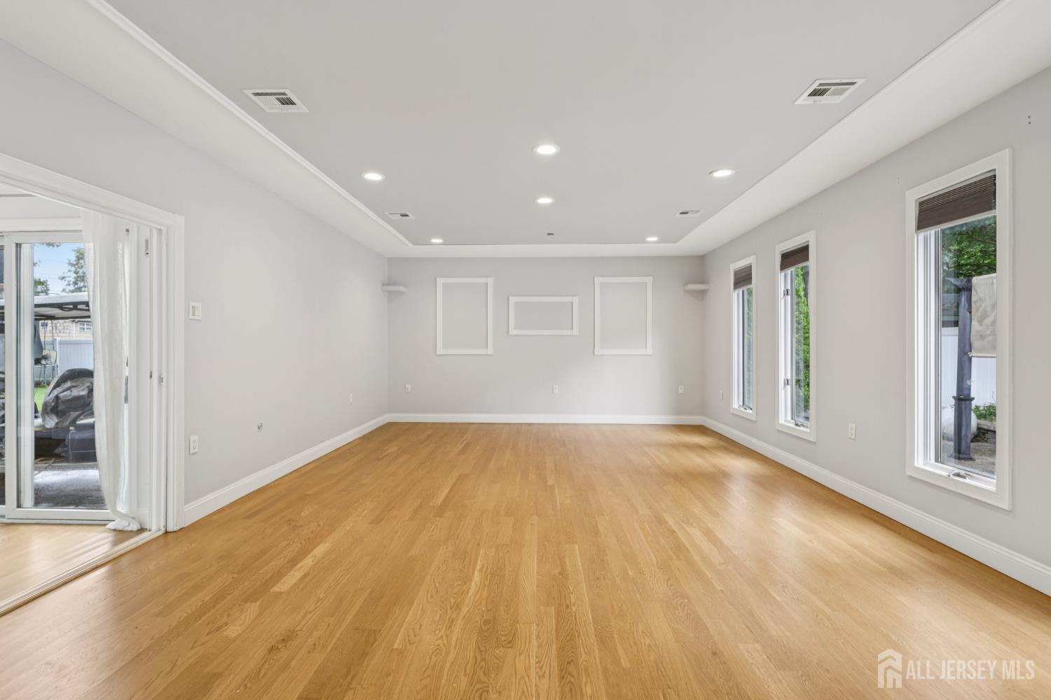 364 Grandview Avenue, Piscataway, New Jersey image 4